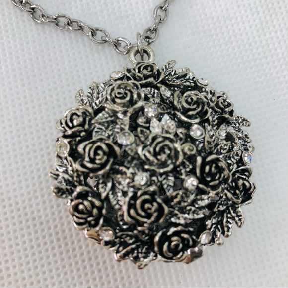 Silvertone Rose Flower Carved Pendant Boho Necklace 40" - Picture 6 of 8